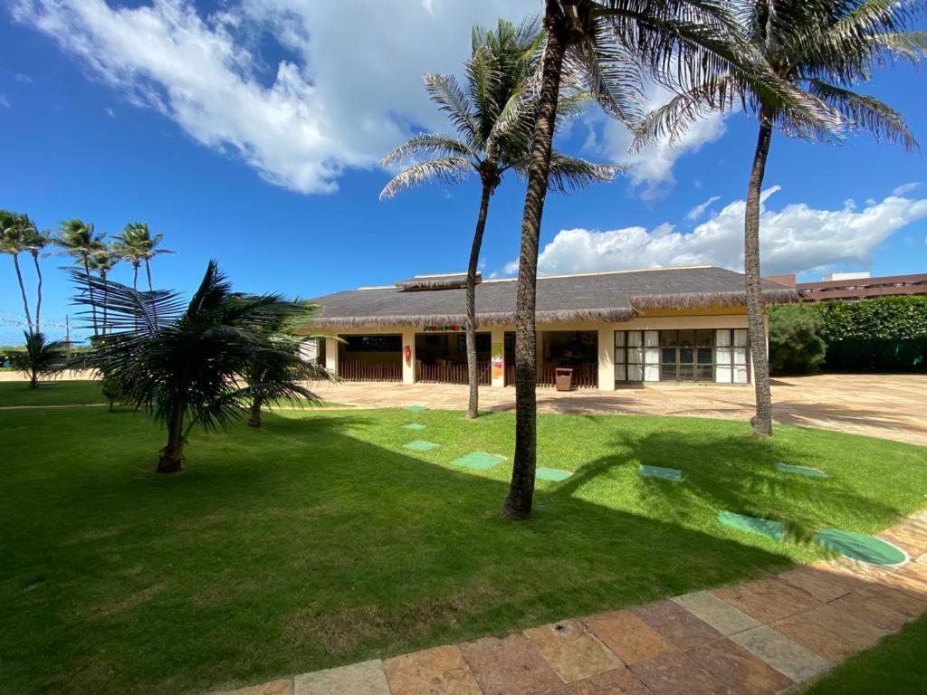 Apartamento Resort Ao Lado Do Parque Aquatico Porto Das Dunas - Pe Na Areia- Terreo 阿奎拉兹 外观 照片