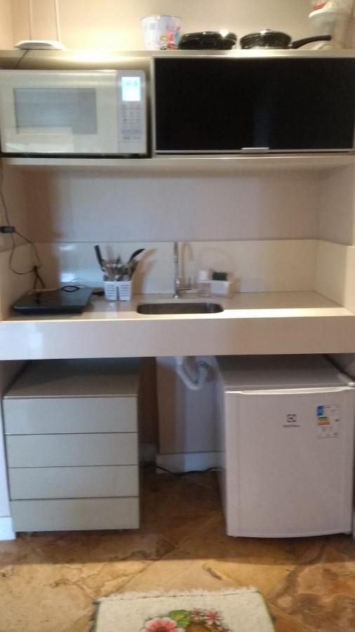 Apartamento Resort Ao Lado Do Parque Aquatico Porto Das Dunas - Pe Na Areia- Terreo 阿奎拉兹 外观 照片