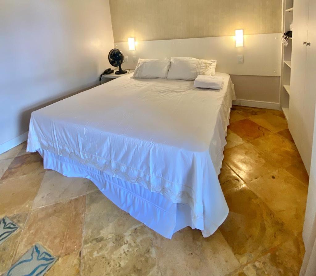 Apartamento Resort Ao Lado Do Parque Aquatico Porto Das Dunas - Pe Na Areia- Terreo 阿奎拉兹 外观 照片