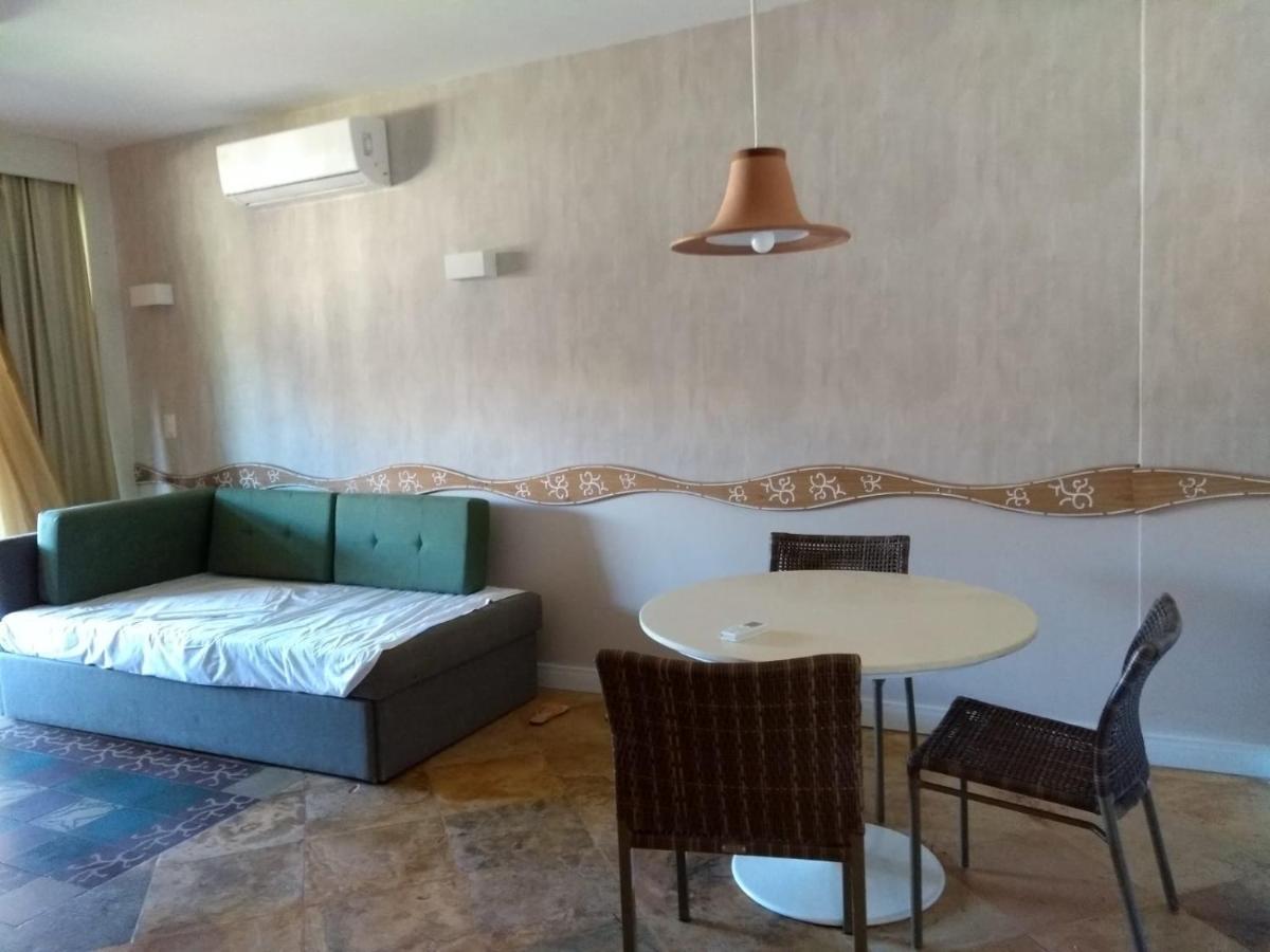 Apartamento Resort Ao Lado Do Parque Aquatico Porto Das Dunas - Pe Na Areia- Terreo 阿奎拉兹 外观 照片